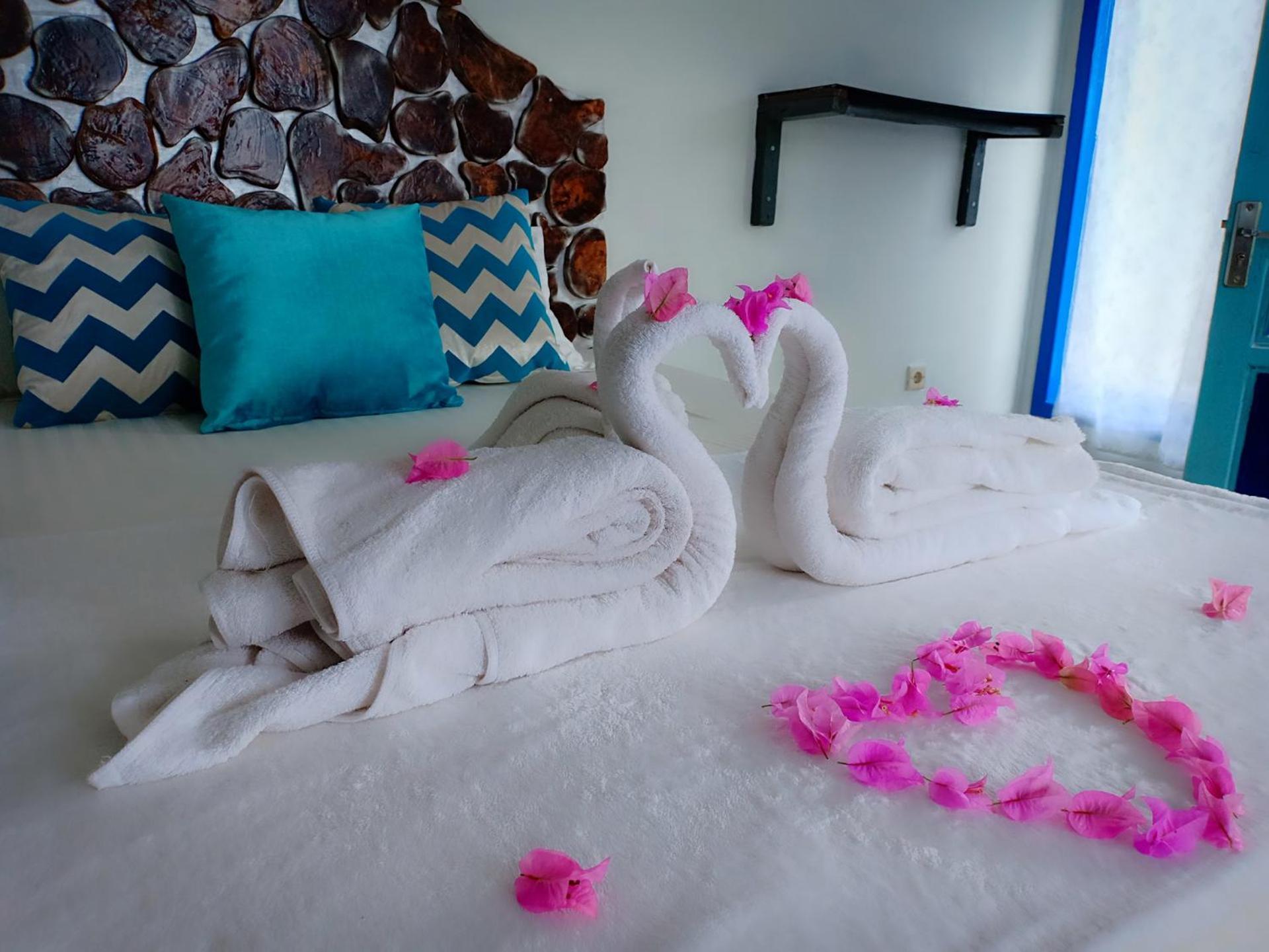 Blue Coral Homestay Karimunjawa Exterior foto