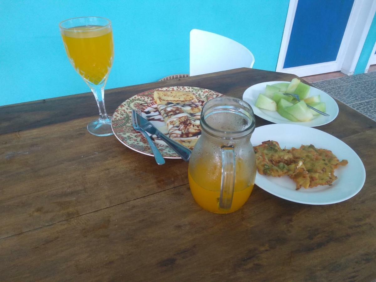 Blue Coral Homestay Karimunjawa Exterior foto