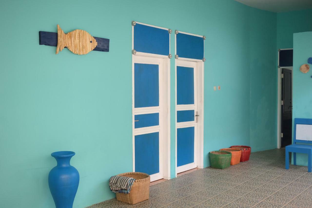 Blue Coral Homestay Karimunjawa Exterior foto