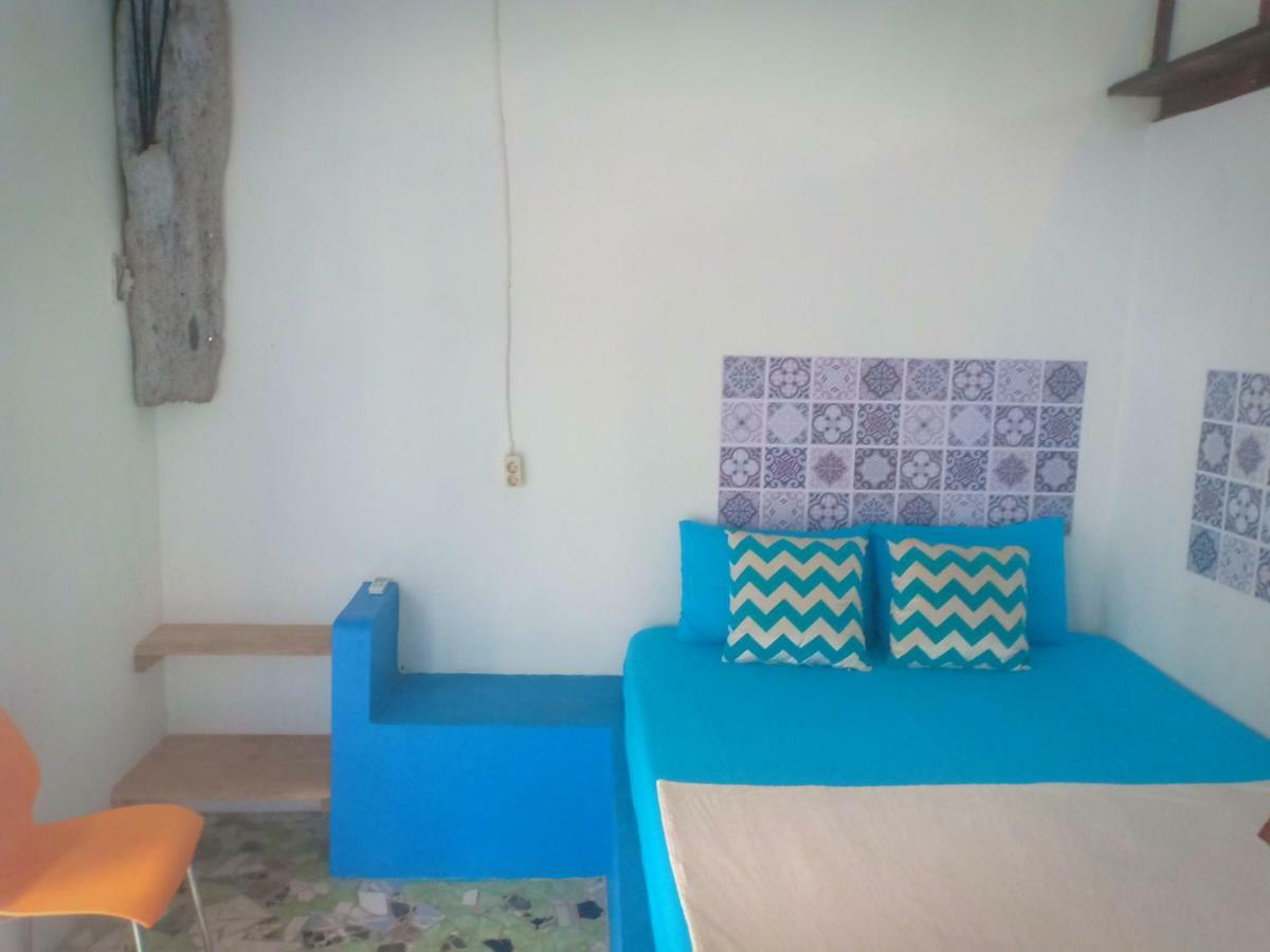 Blue Coral Homestay Karimunjawa Exterior foto