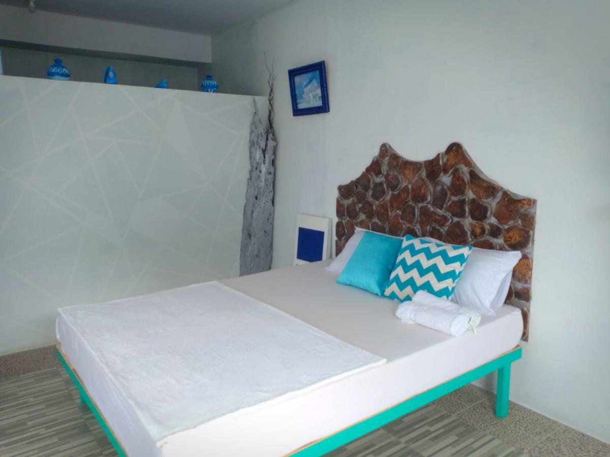 Blue Coral Homestay Karimunjawa Exterior foto
